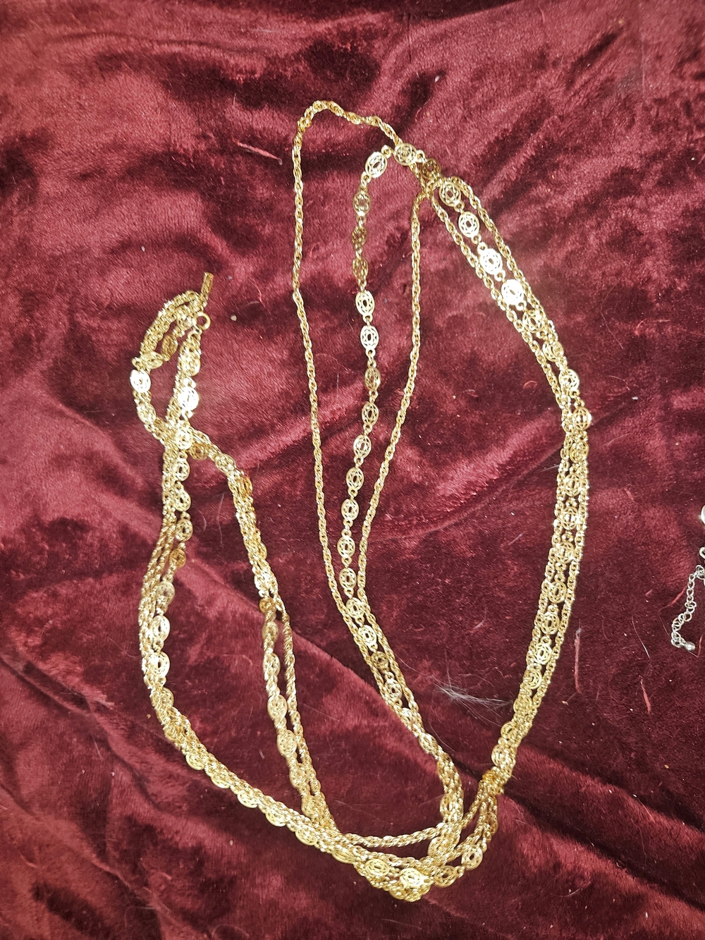 Vintage Monet Elegant Gold-Tone Multi-Strand Women’s Necklace
